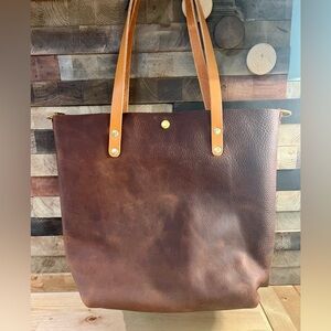 KMM Tan Kodiak standard tote with added d-rings, BNNU.